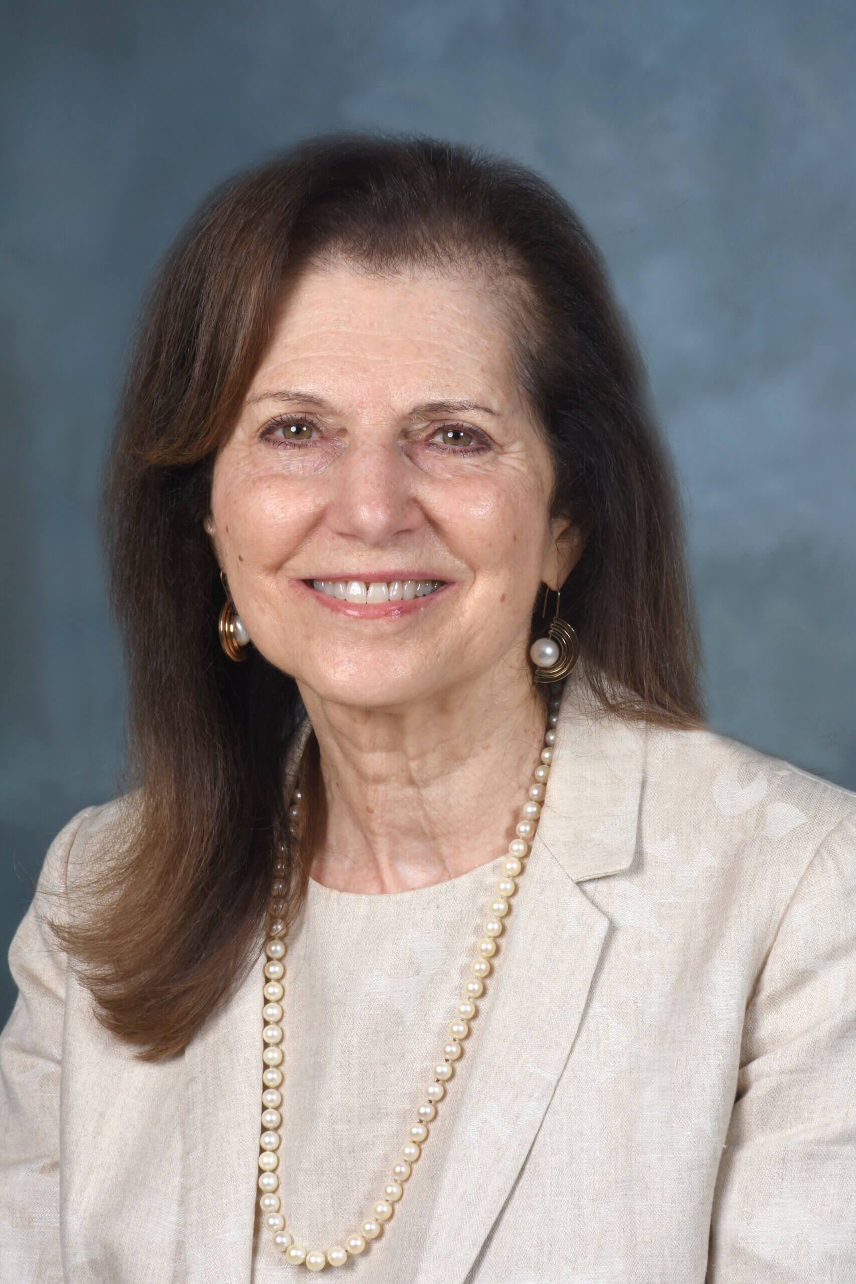 Leslie Hyman